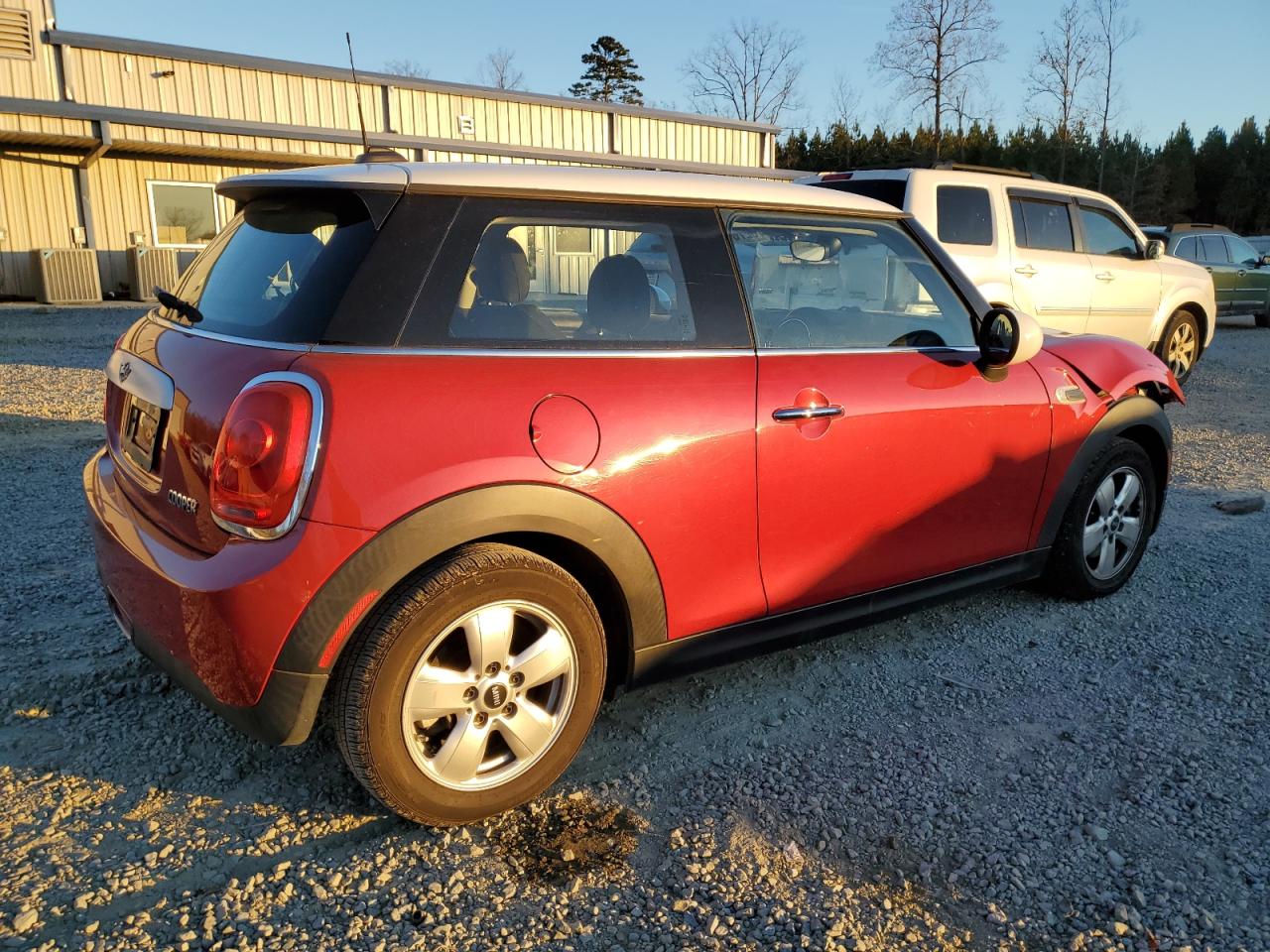 Image 3 of 2014 MINI COOPER  2014 with VIN WMWXM5C5XET933804