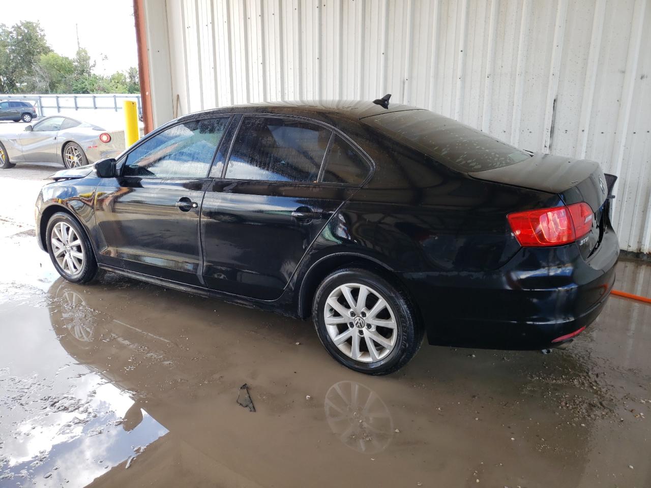 Image 2 of 2012 VOLKSWAGEN JETTA SE 2012 with VIN 3VWDX7AJ4CM411249