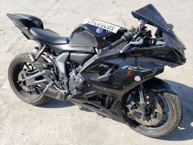 2022 YAMAHA YZFR7  2022 image