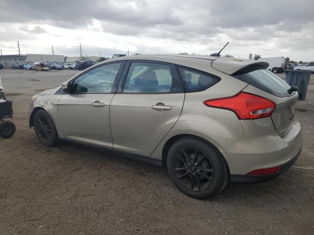 Obraz 2 z 2015 FORD FOCUS SE 2015 z VIN 1FADP3K20FL204064