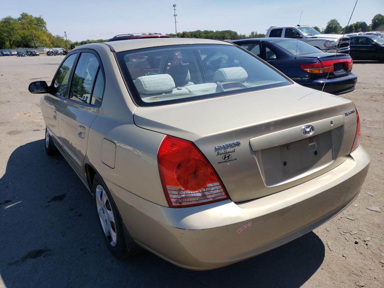 Image 3 of 2006 HYUNDAI ELANTRA GLS 2006 with VIN KMHDN46D06U219476