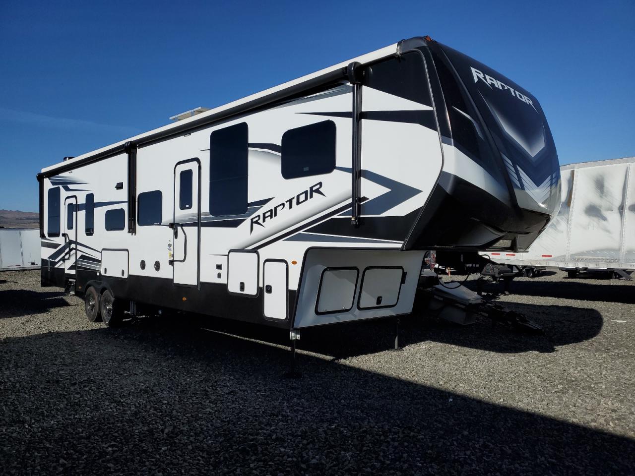 Obraz 2022 KEYSTONE RAPTOR 2022