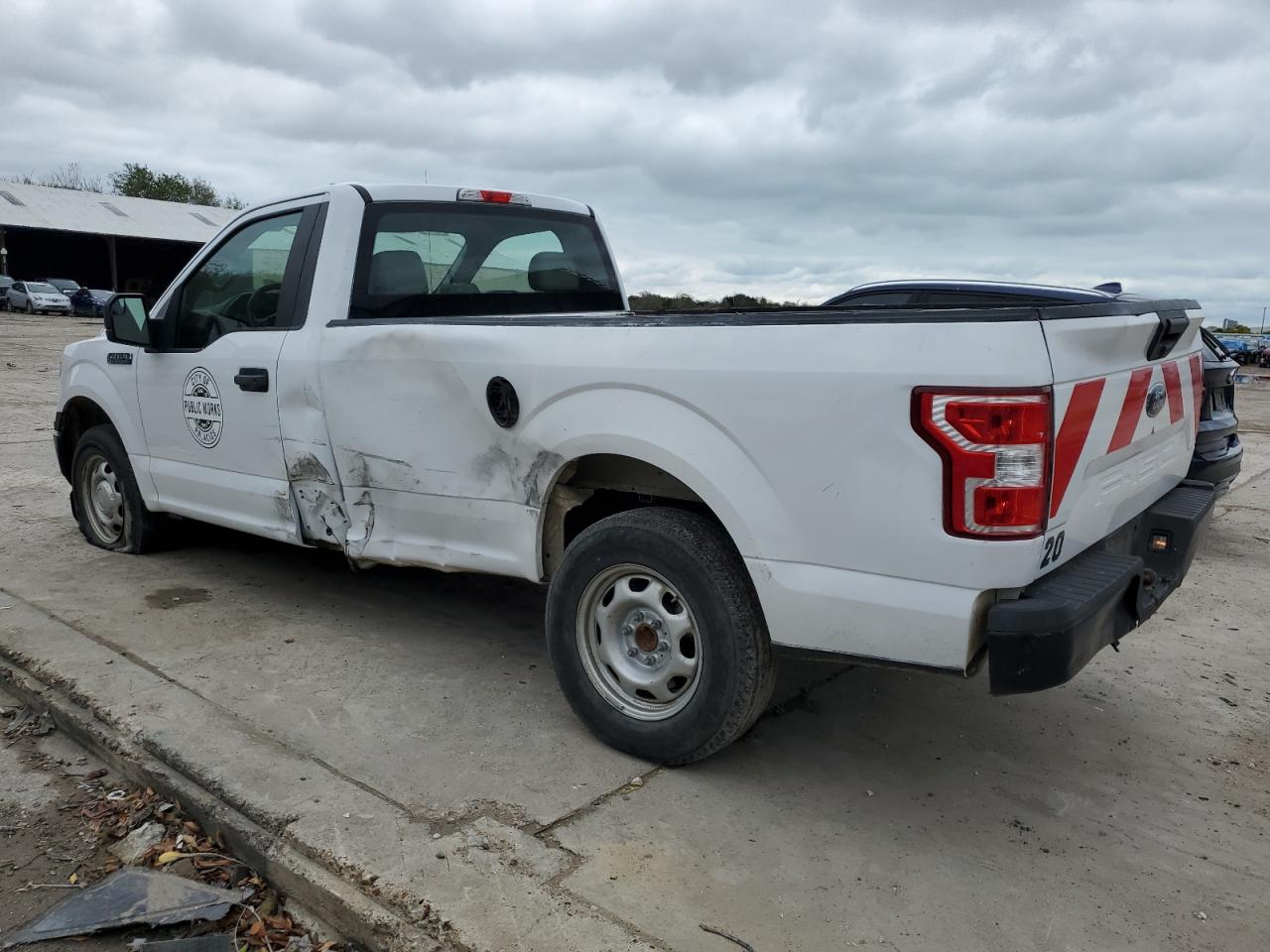 Obraz 2 z 2019 FORD F150  2019 z VIN 1FTMF1CB5KKC16579