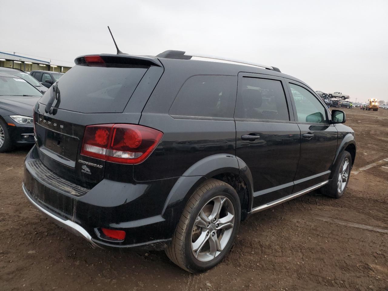 Изображение 3 2017 DODGE JOURNEY CROSSROAD 2017 с VIN 3C4PDDGG3HT513917