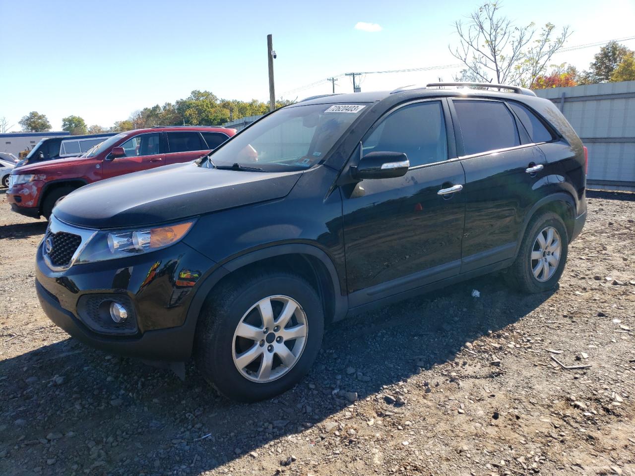 Изображение 1 2011 KIA SORENTO BASE 2011 с VIN 5XYKT4A15BG066409