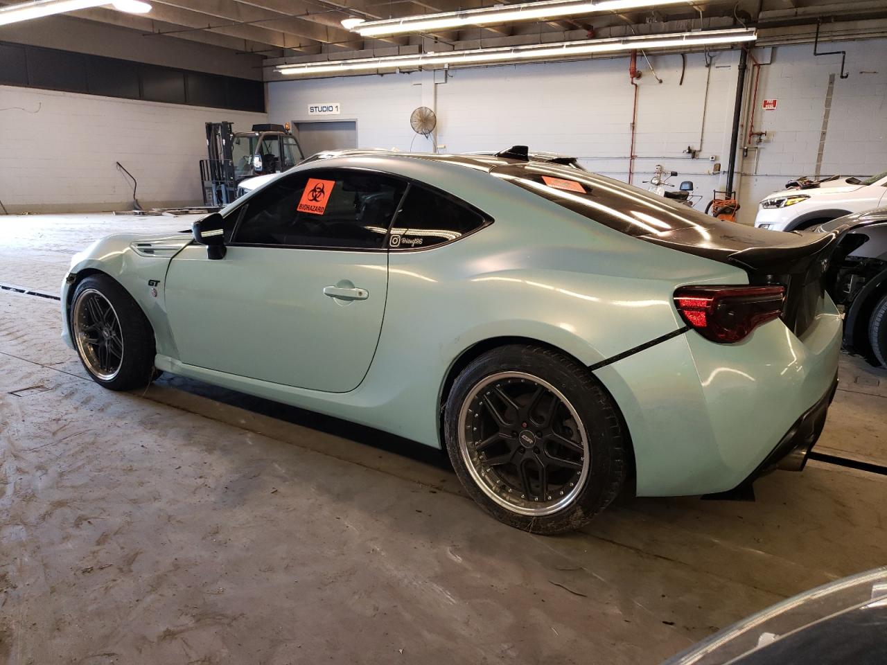 Image 2 of 2017 TOYOTA 86 BASE 2017 with VIN JF1ZNAA10H8702506