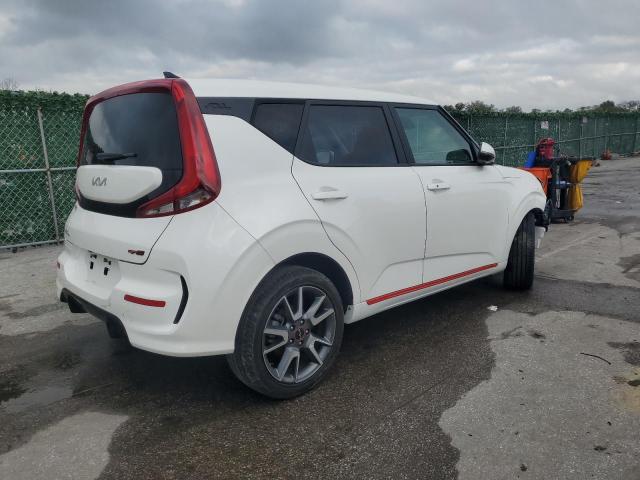 Obraz 3 z 2022 KIA SOUL GT LINE 2022 z VIN KNDJ63AU6N7830048