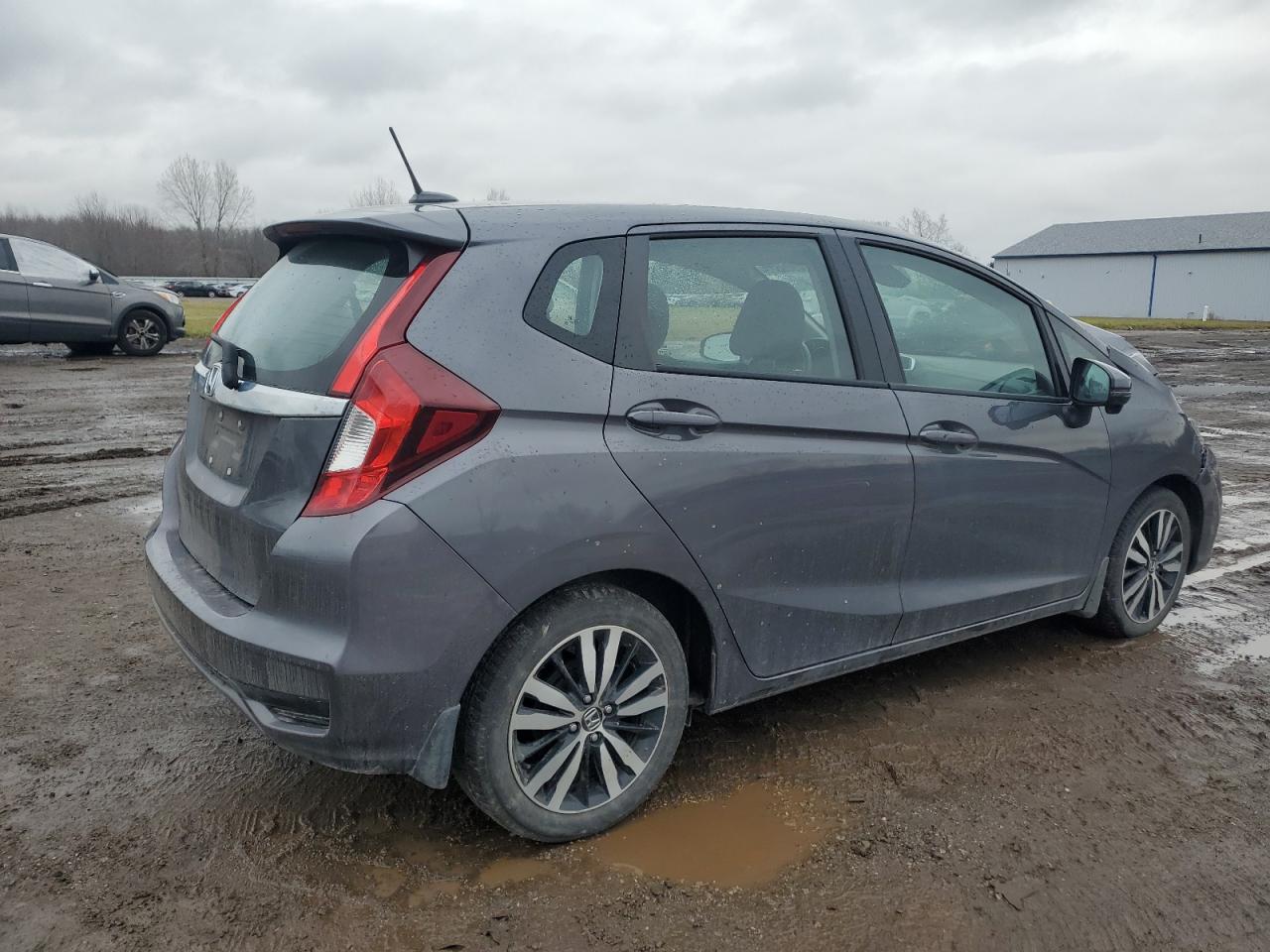 Image 3 of 2018 HONDA FIT EX 2018 with VIN 3HGGK5H84JM725911