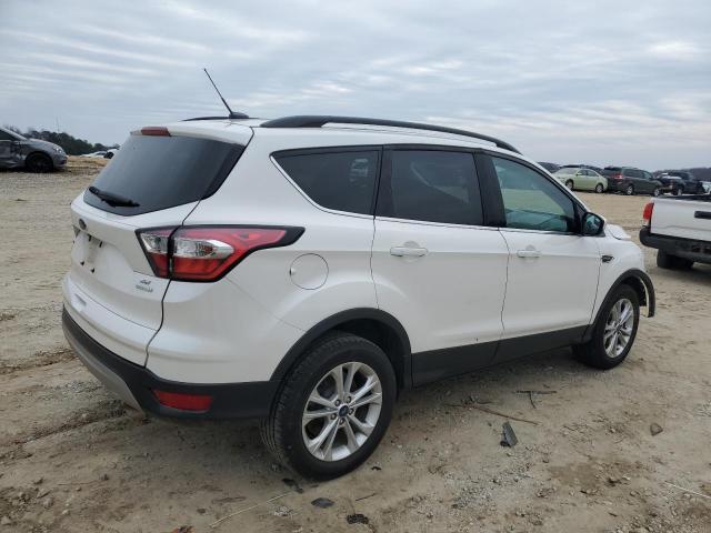 Obraz 3 z 2018 FORD ESCAPE SE 2018 z VIN 1FMCU0GD8JUC54779