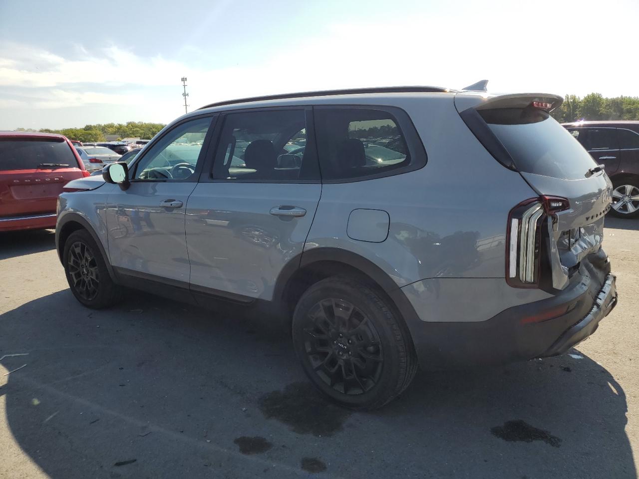 Изображение 2 2022 KIA TELLURIDE EX 2022 с VIN 5XYP3DHC3NG322435