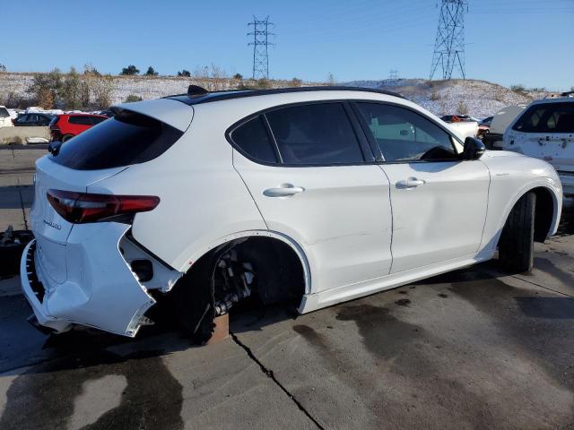 Изображение 3 2023 ALFA ROMEO STELVIO TI 2023 с VIN ZASPAKBN1P7D57955