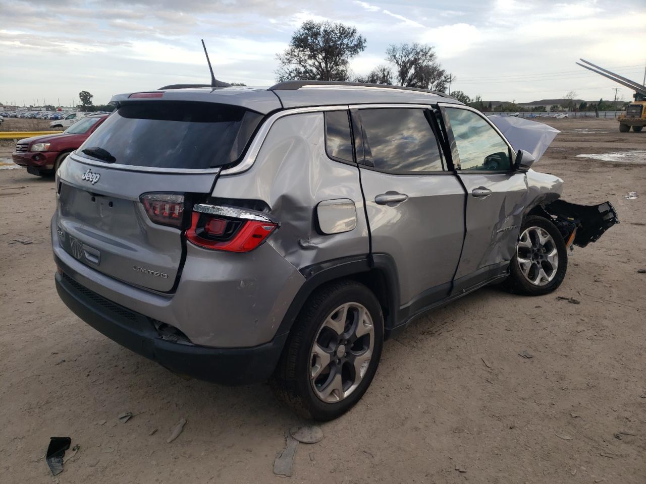 Изображение 3 2020 JEEP COMPASS LIMITED 2020 с VIN 3C4NJDCB3LT167161
