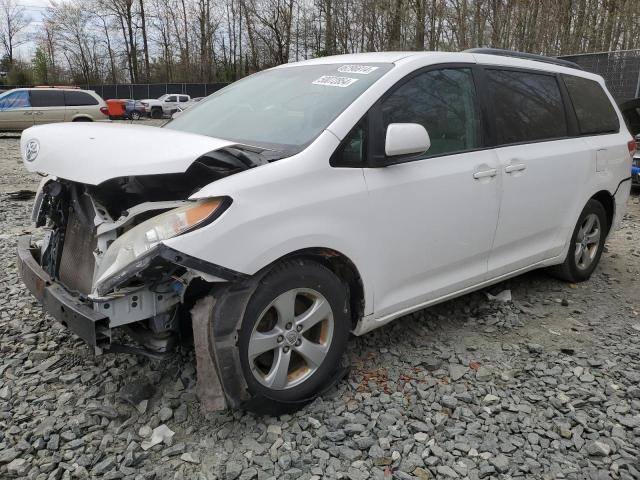 Image 1 of 2011 TOYOTA SIENNA BASE 2011 with VIN 5TDKA3DC3BS001784
