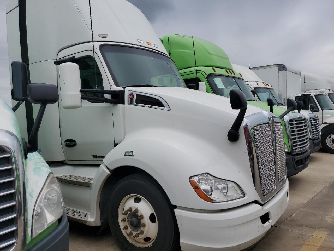 Obraz 2016 KENWORTH CONSTRUCTION T680 2016
