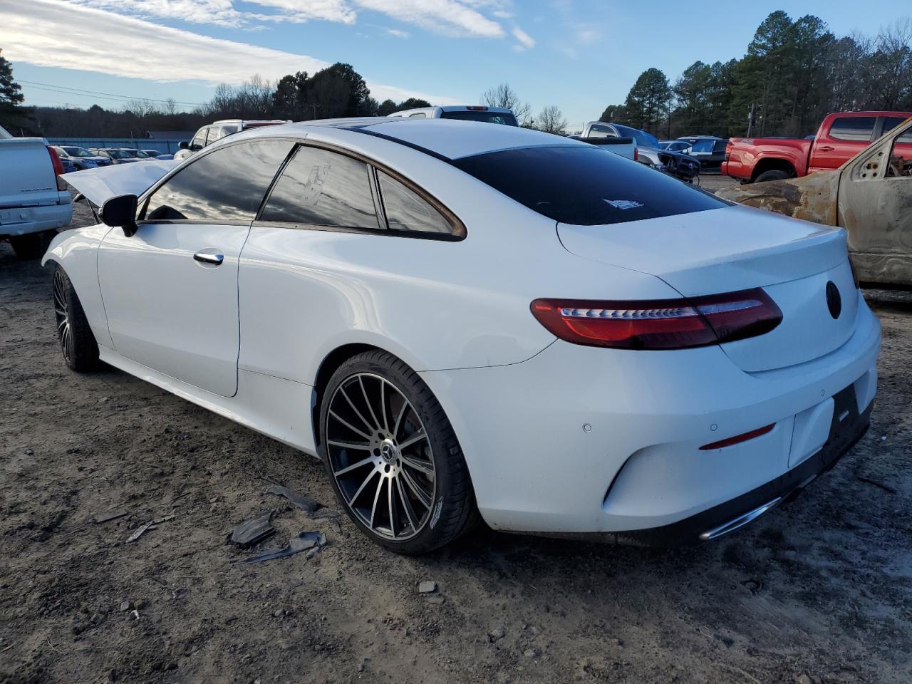 Obraz 2 z 2020 MERCEDES-BENZ E 450 2020 z VIN W1K1J6HB9LF137360