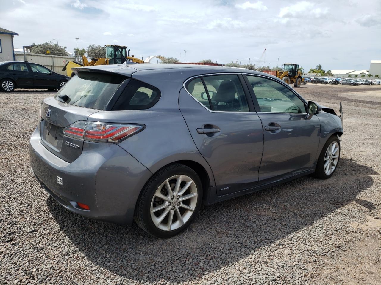 Изображение 3 2013 LEXUS CT 200 2013 с VIN JTHKD5BH1D2169594