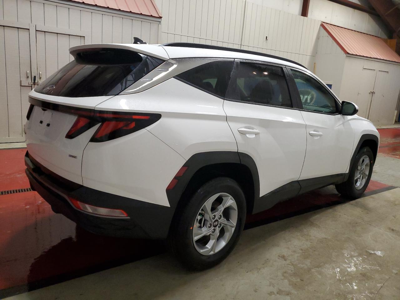 Image 3 of 2024 HYUNDAI TUCSON SEL 2024 with VIN 5NMJBCDE6RH318319