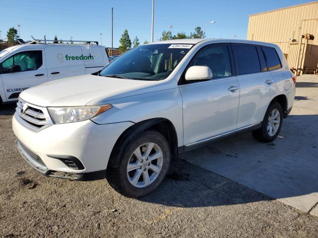 Image 1 of 2013 TOYOTA HIGHLANDER BASE 2013 with VIN 5TDZA3EH0DS039114
