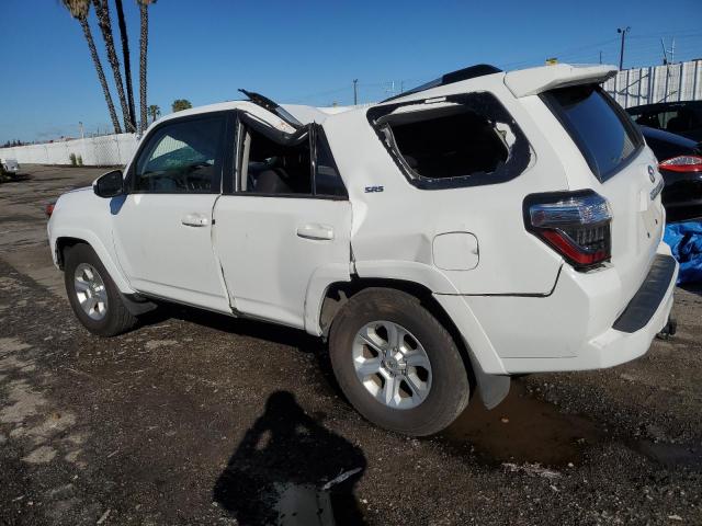 Obraz 2 z 2022 TOYOTA 4RUNNER SR5 2022 z VIN JTEEU5JR8N5257935