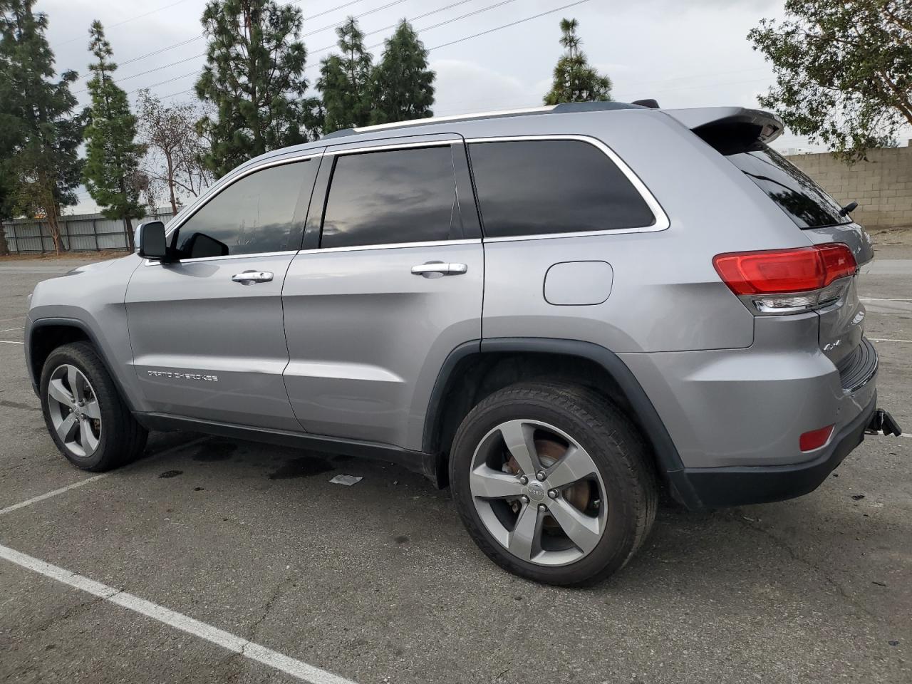 Image 2 of 2014 JEEP GRAND CHEROKEE LIMITED 2014 with VIN 1C4RJFBG2EC150831