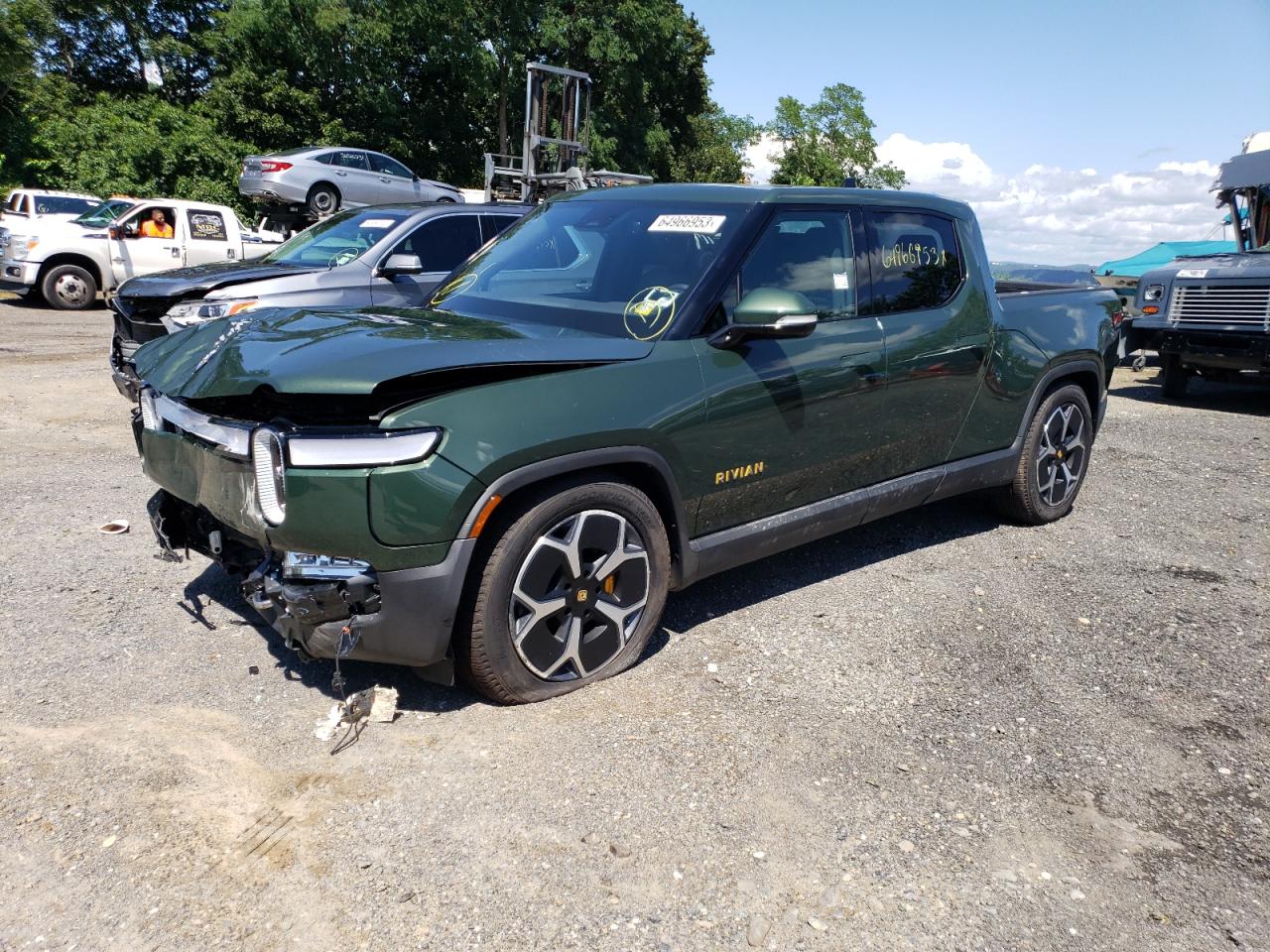 Изображение 2022 RIVIAN R1T ADVENTURE 2022