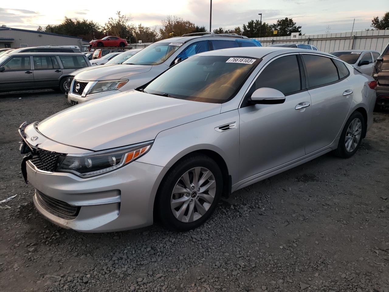 Изображение 1 2016 KIA OPTIMA EX 2016 с VIN 5XXGU4L35GG065161