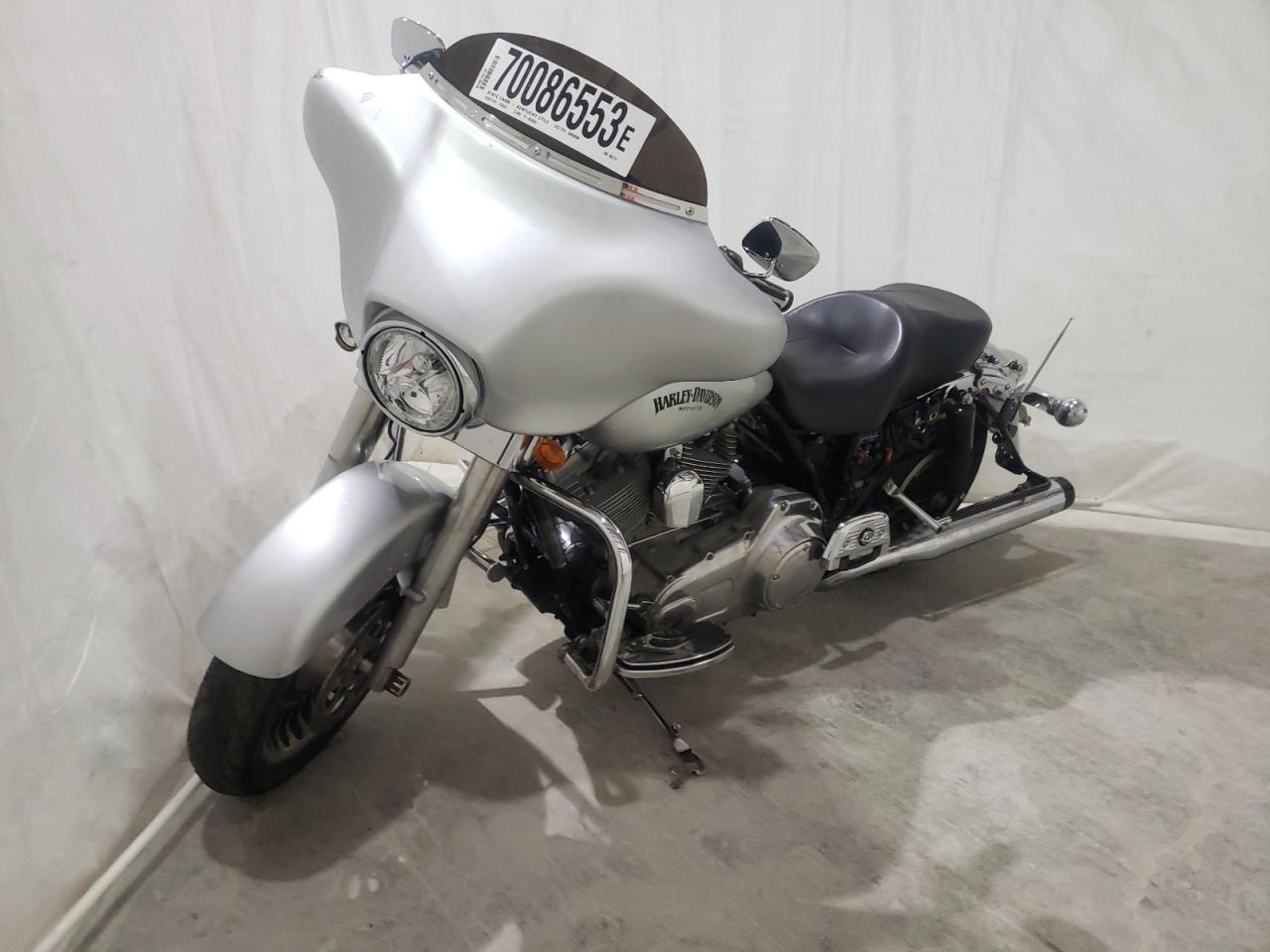 Image 2 of Harley-Davidson Flht 2009 with VIN 1HD1FV4179Y602751
