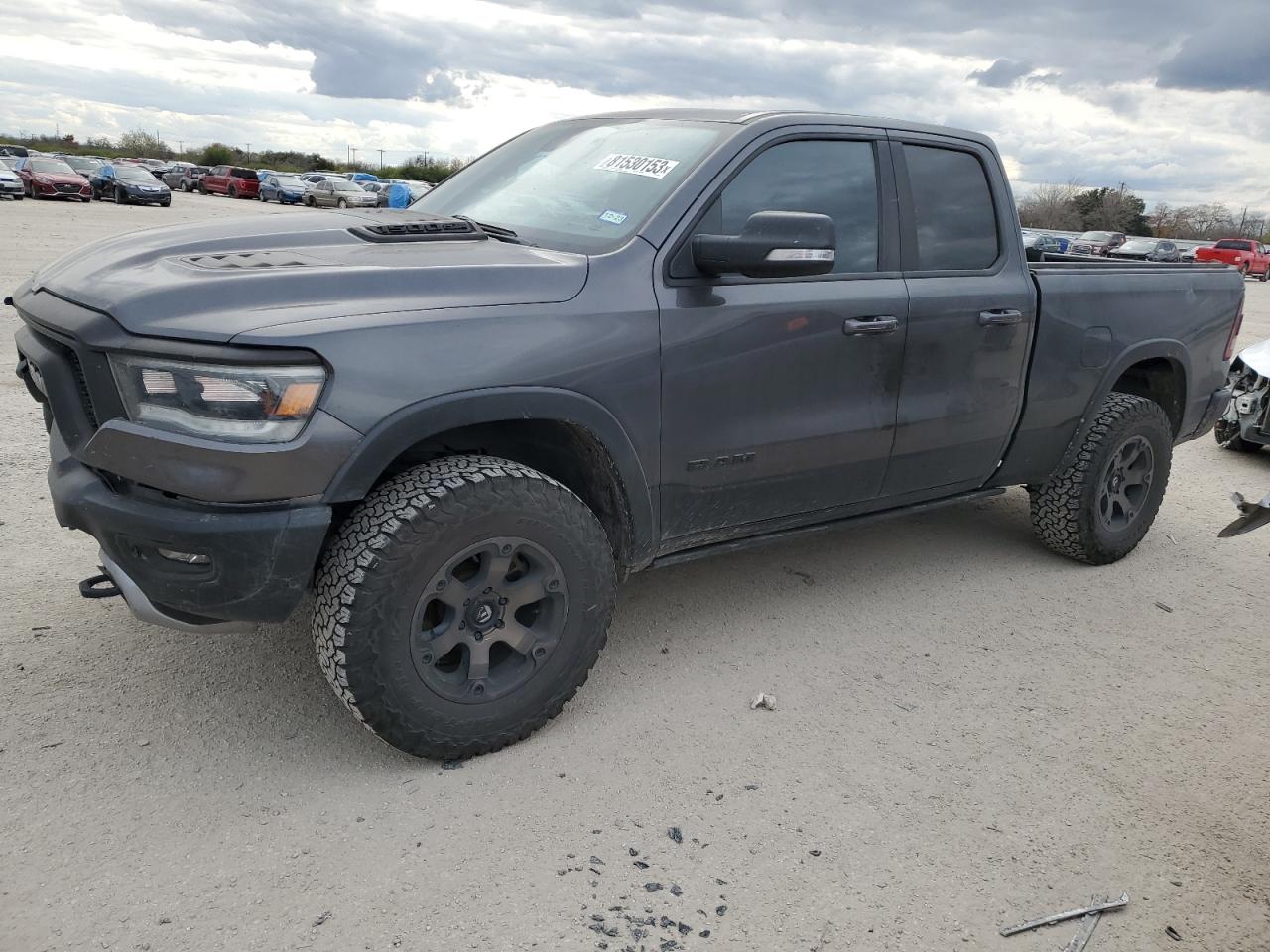 Obraz 1 z 2019 RAM 1500 REBEL 2019 z VIN 1C6SRFET1KN674451