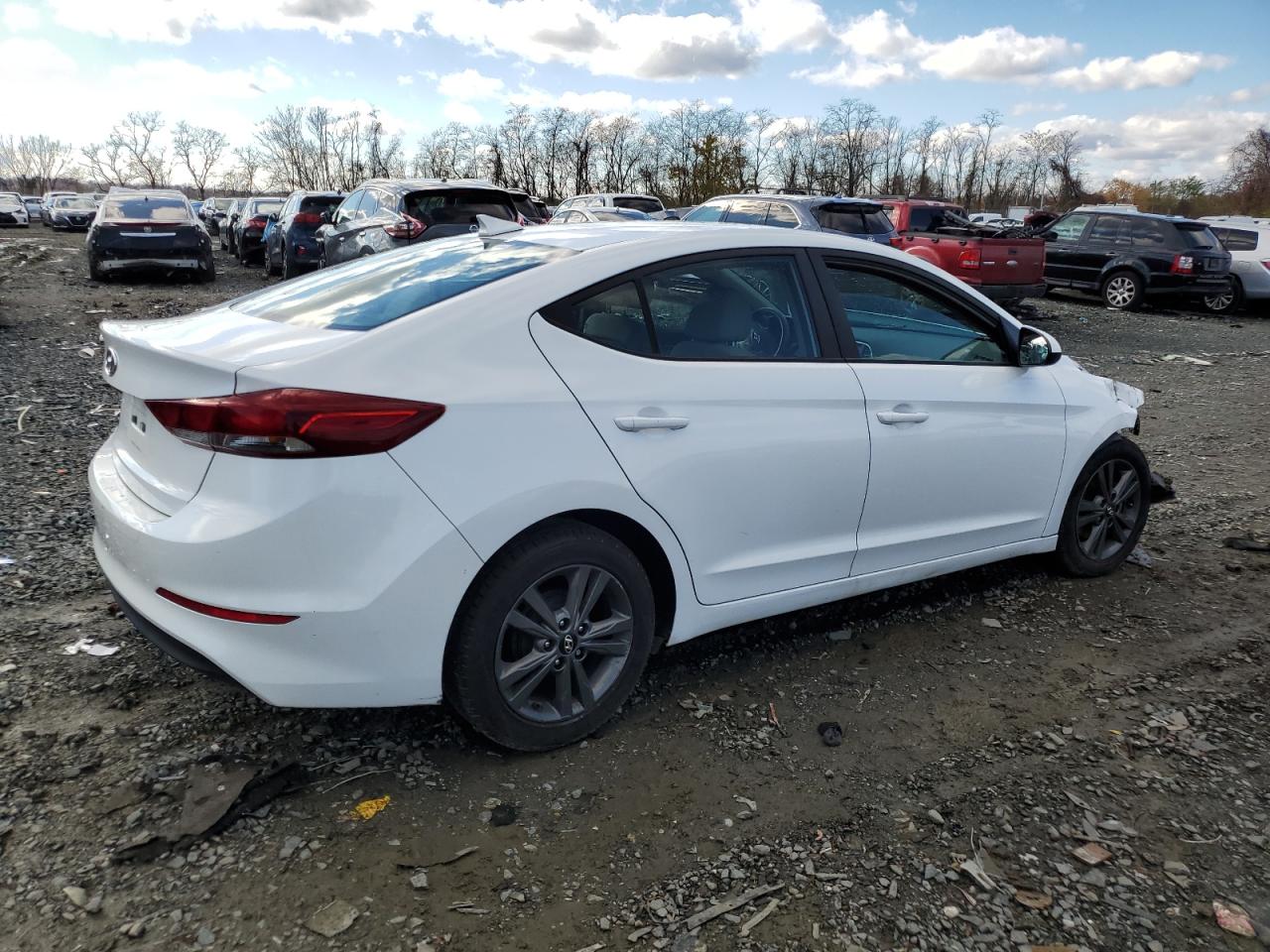 Obraz 3 z 2017 HYUNDAI ELANTRA SE 2017 z VIN 5NPD84LF1HH072096