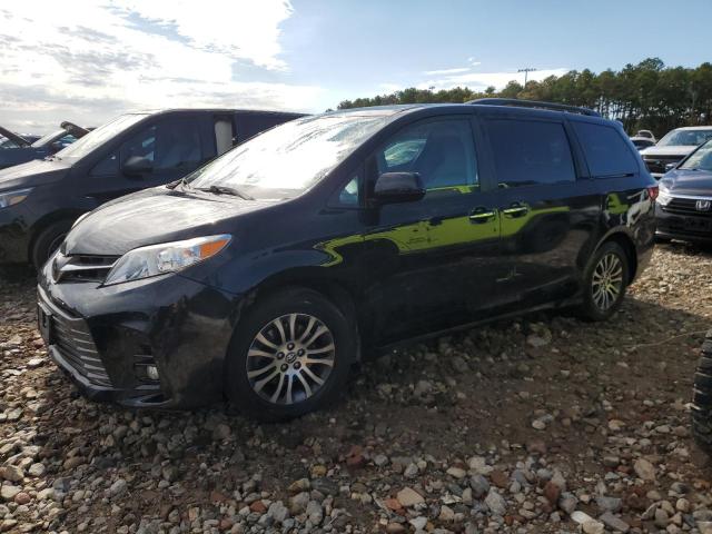 Image 1 of 2018 TOYOTA SIENNA XLE 2018 with VIN 5TDYZ3DC0JS911751