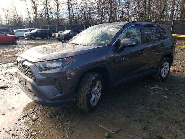 Image 1 of 2019 TOYOTA RAV4 LE 2019 with VIN JTMMWRFVXKD005290