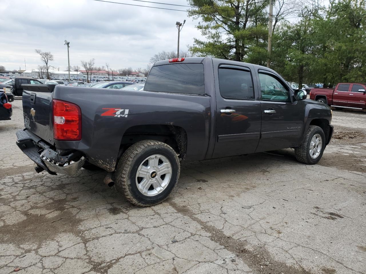 Изображение 3 2011 CHEVROLET SILVERADO K1500 LT 2011 с VIN 3GCPKSE34BG290054