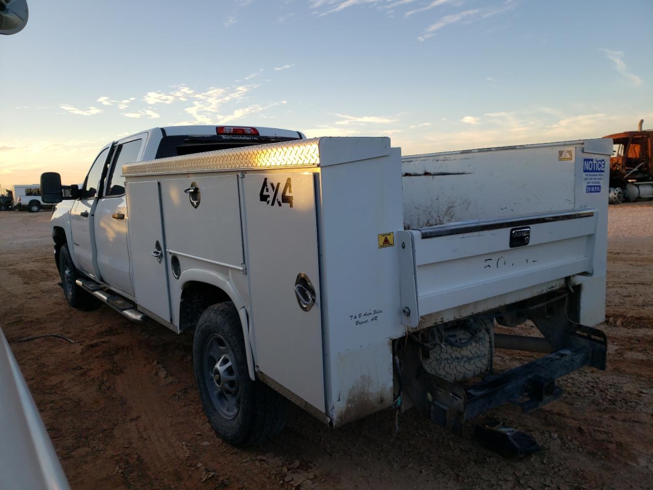 Изображение 2 2015 CHEVROLET SILVERADO K2500 HEAVY DUTY 2015 с VIN 1GC1KUEG4FF103682