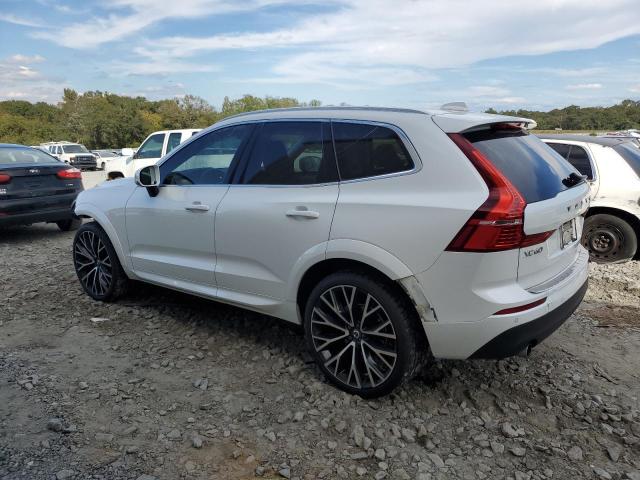 Изображение 2 2020 VOLVO XC60 T5 MOMENTUM 2020 с VIN YV4102DK1L1453826
