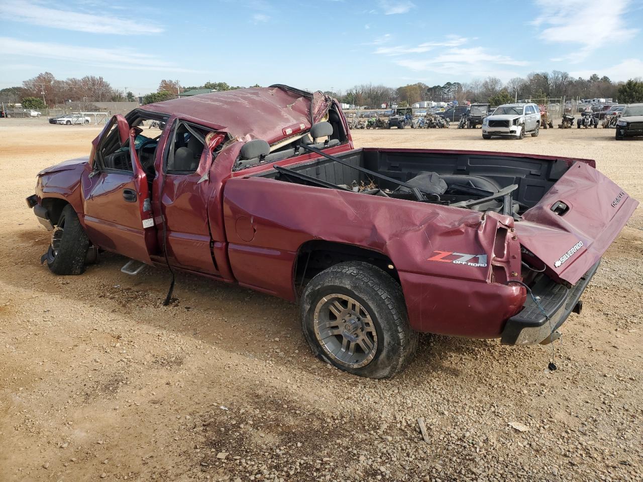 Изображение 2 2004 CHEVROLET SILVERADO K1500 2004 с VIN 1GCEK19T54E125958