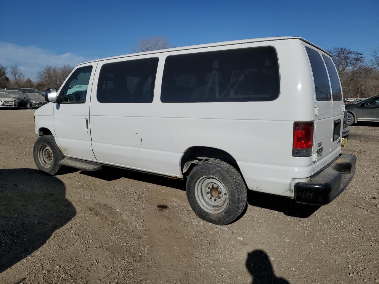 Изображение 2 2010 FORD ECONOLINE E350 SUPER DUTY WAGON 2010 с VIN 1FBNE3BLXADA89056