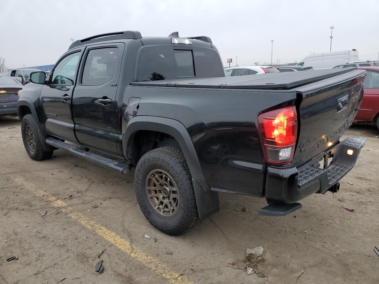 Изображение 2 2023 TOYOTA TACOMA DOUBLE CAB 2023 с VIN 3TMCZ5AN2PM585262