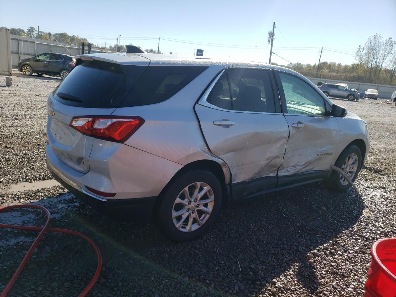 Image 3 of 2018 CHEVROLET EQUINOX LT 2018 with VIN 2GNAXJEV8J6116475