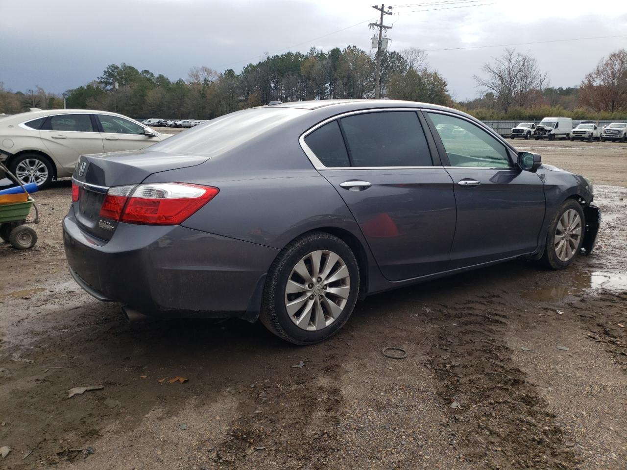 Image 3 of 2015 HONDA ACCORD EXL 2015 with VIN 1HGCR2F89FA274782