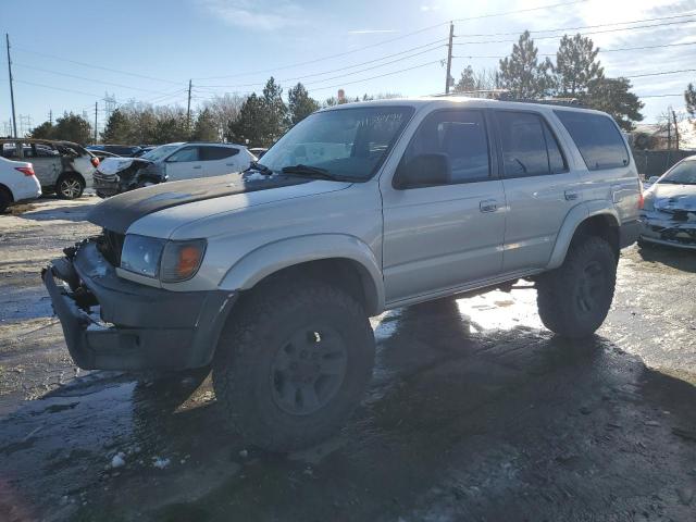 Image 1 of 2000 TOYOTA 4RUNNER SR5 2000 with VIN JT3HN86R2Y0311793