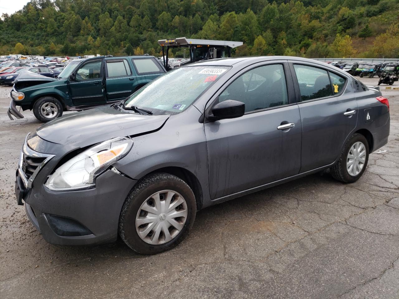 Obraz 1 z 2018 NISSAN VERSA S 2018 z VIN 3N1CN7AP2JL809526