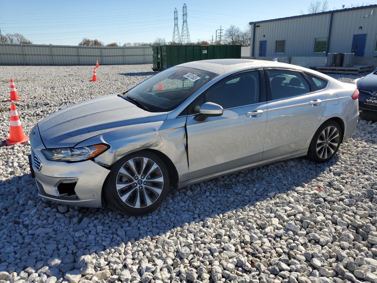 Obraz 1 z 2019 FORD FUSION SE 2019 z VIN 3FA6P0T99KR269851