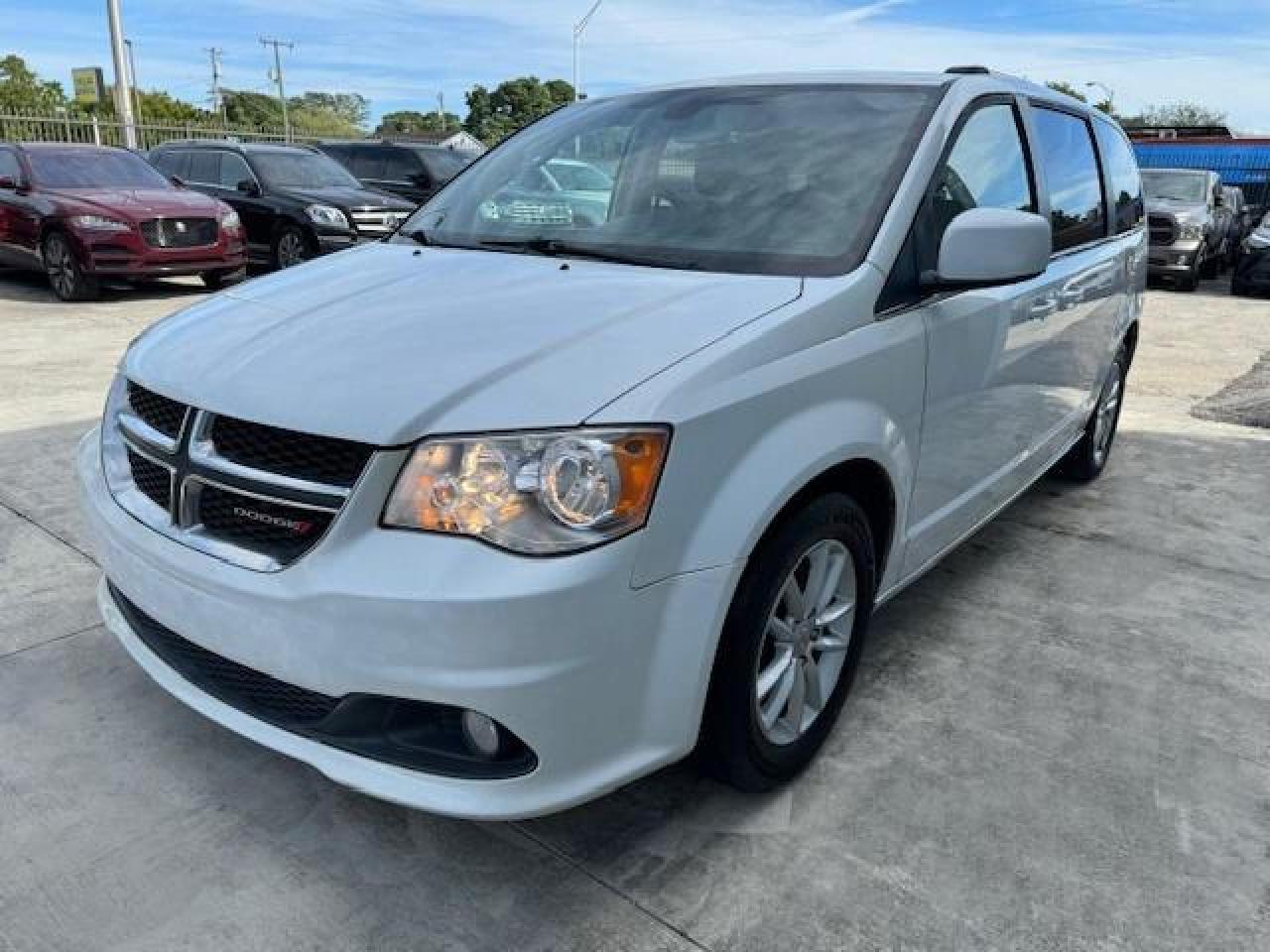 2019 DODGE GRAND CARAVAN SXT 2019 image