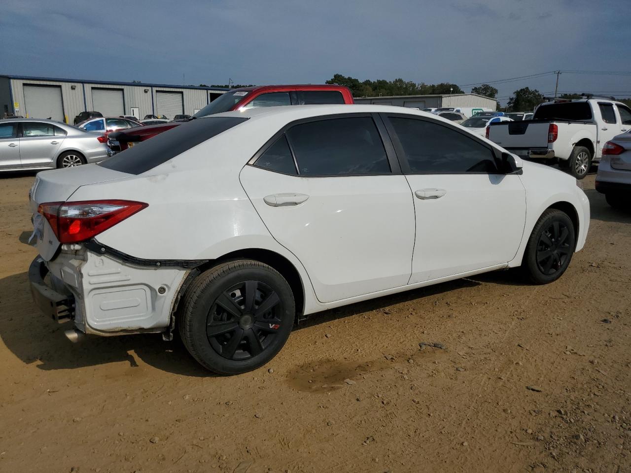 Изображение 3 2016 TOYOTA COROLLA L 2016 с VIN 5YFBURHE3GP440280