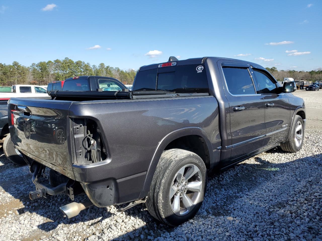 Изображение 3 2019 RAM 1500 LIMITED 2019 с VIN 1C6RREHT4KN596557