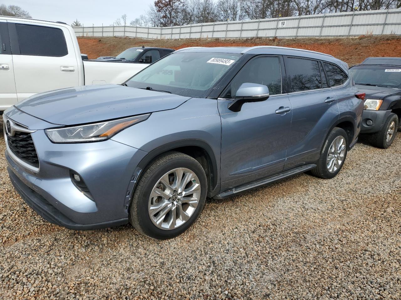 Image 1 of 2020 TOYOTA HIGHLANDER LIMITED 2020 with VIN 5TDYZRAH4LS013336