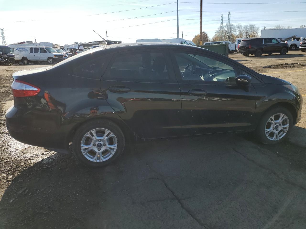 Image 3 of 2016 FORD FIESTA SE 2016 with VIN 3FADP4BJ3GM164480