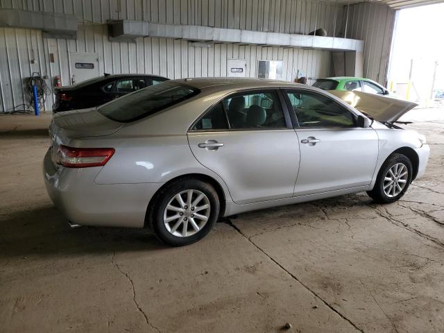 Obraz 3 z 2011 TOYOTA CAMRY SE 2011 z VIN 4T1BK3EK3BU132076