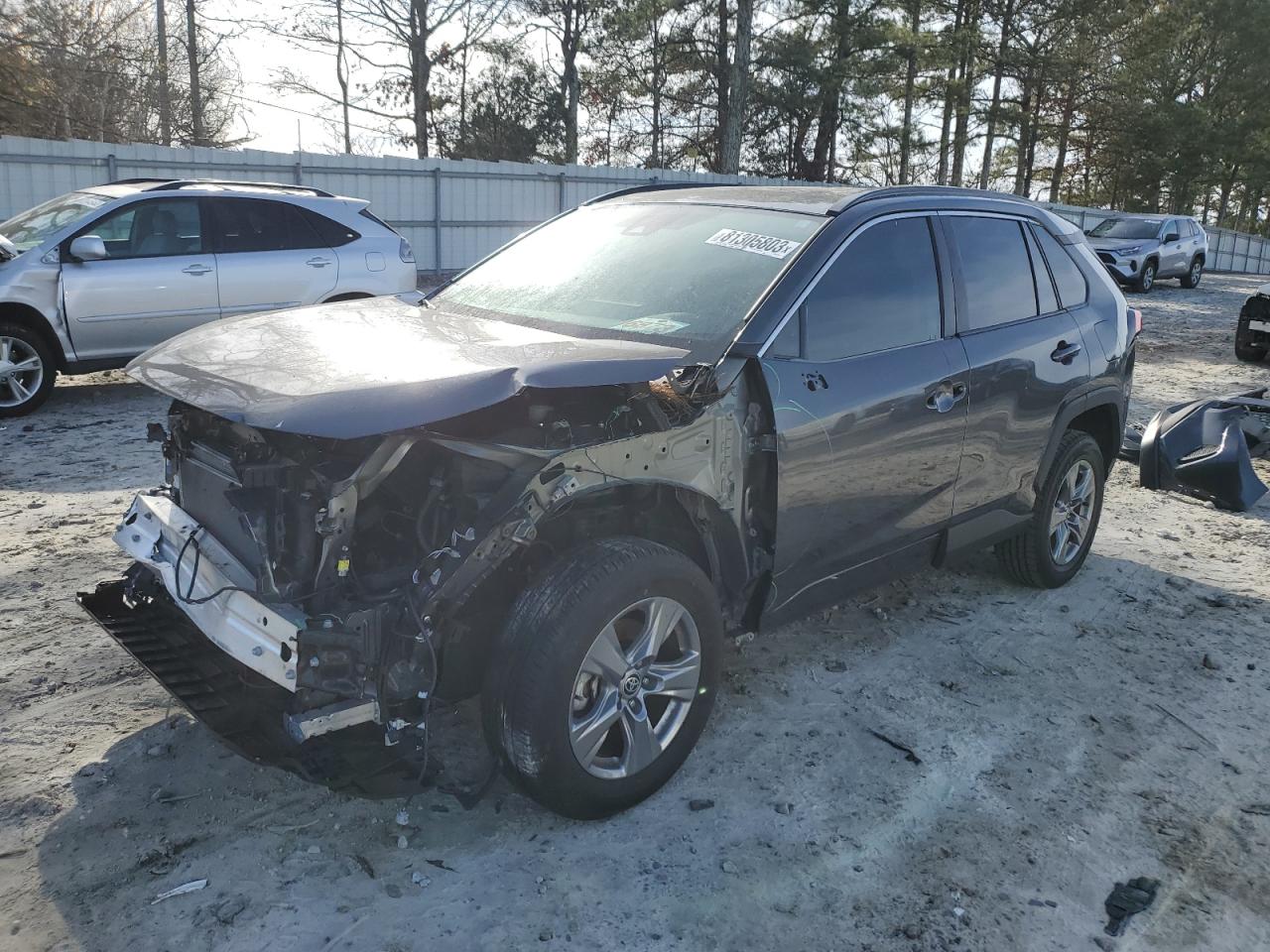 Obraz 1 z 2022 TOYOTA RAV4 XLE 2022 z VIN 2T3W1RFV2NC175501