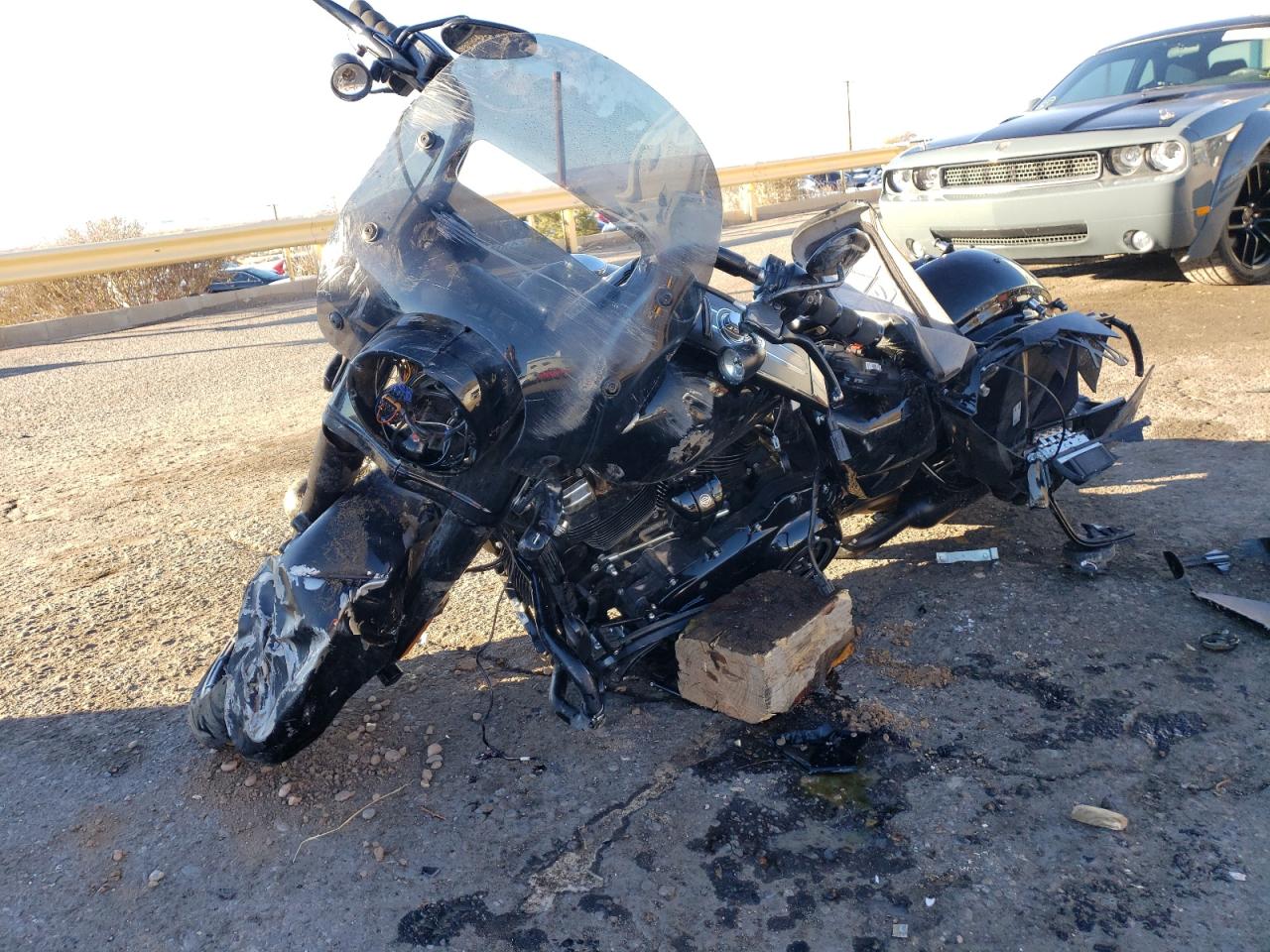 Изображение 2 2023 HARLEY-DAVIDSON FLHRXS  2023 с VIN 1HD1KVP16PB640818